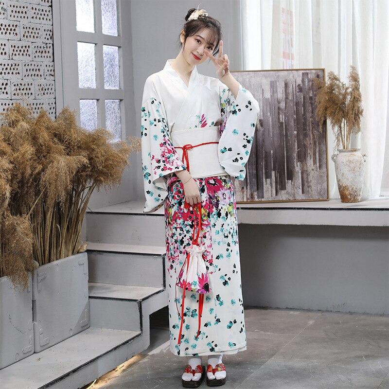 Kimono Femme Avec Ceinture