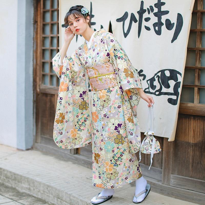 Kimono Femme - Shiroi