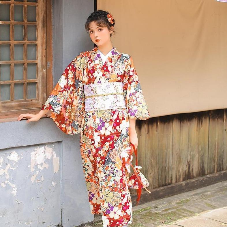 Kimono Femme Traditionnel Rouge & Fleuri