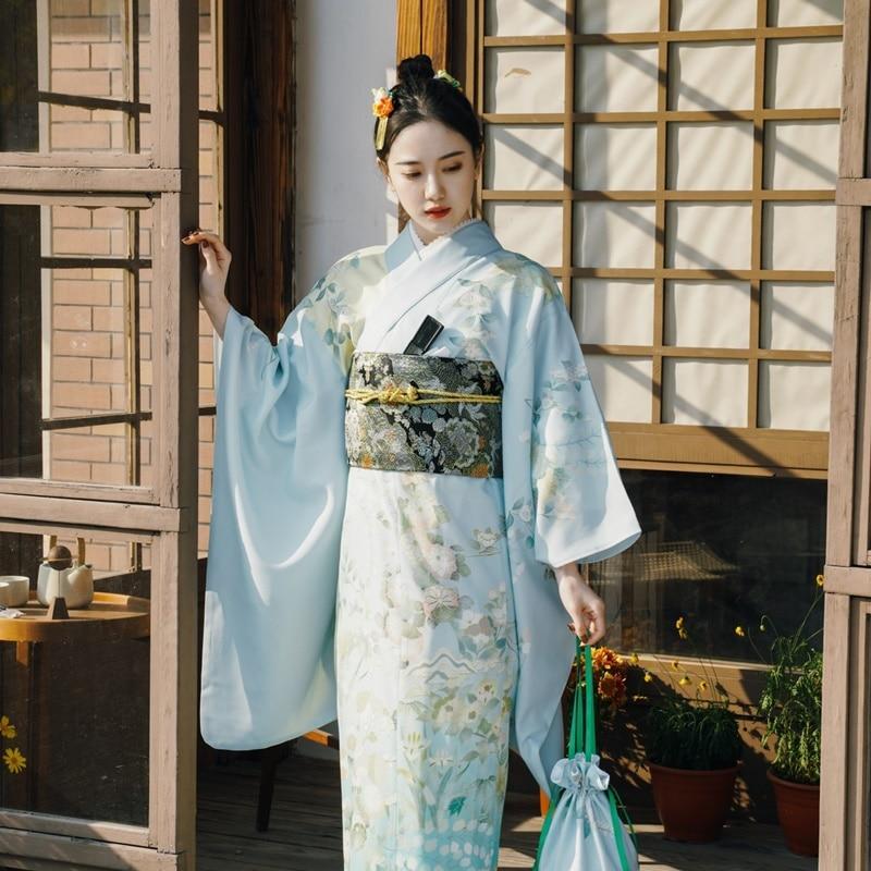 Kimono Japonais Traditionnel Femme