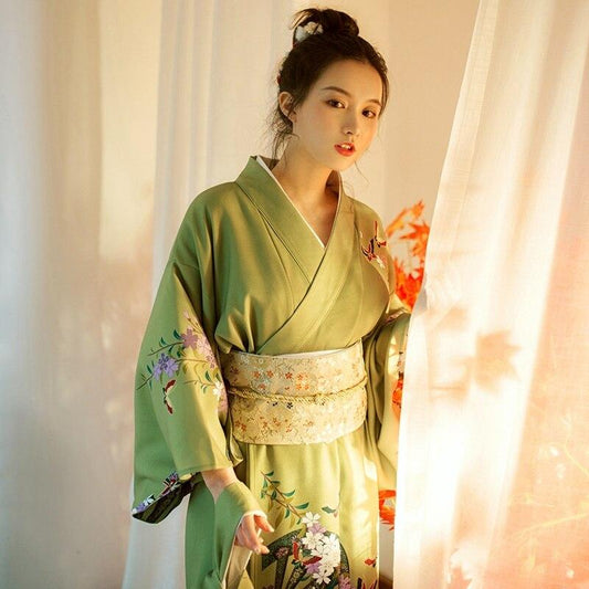 Traditionnel Japonais Kimono Japonais Femme